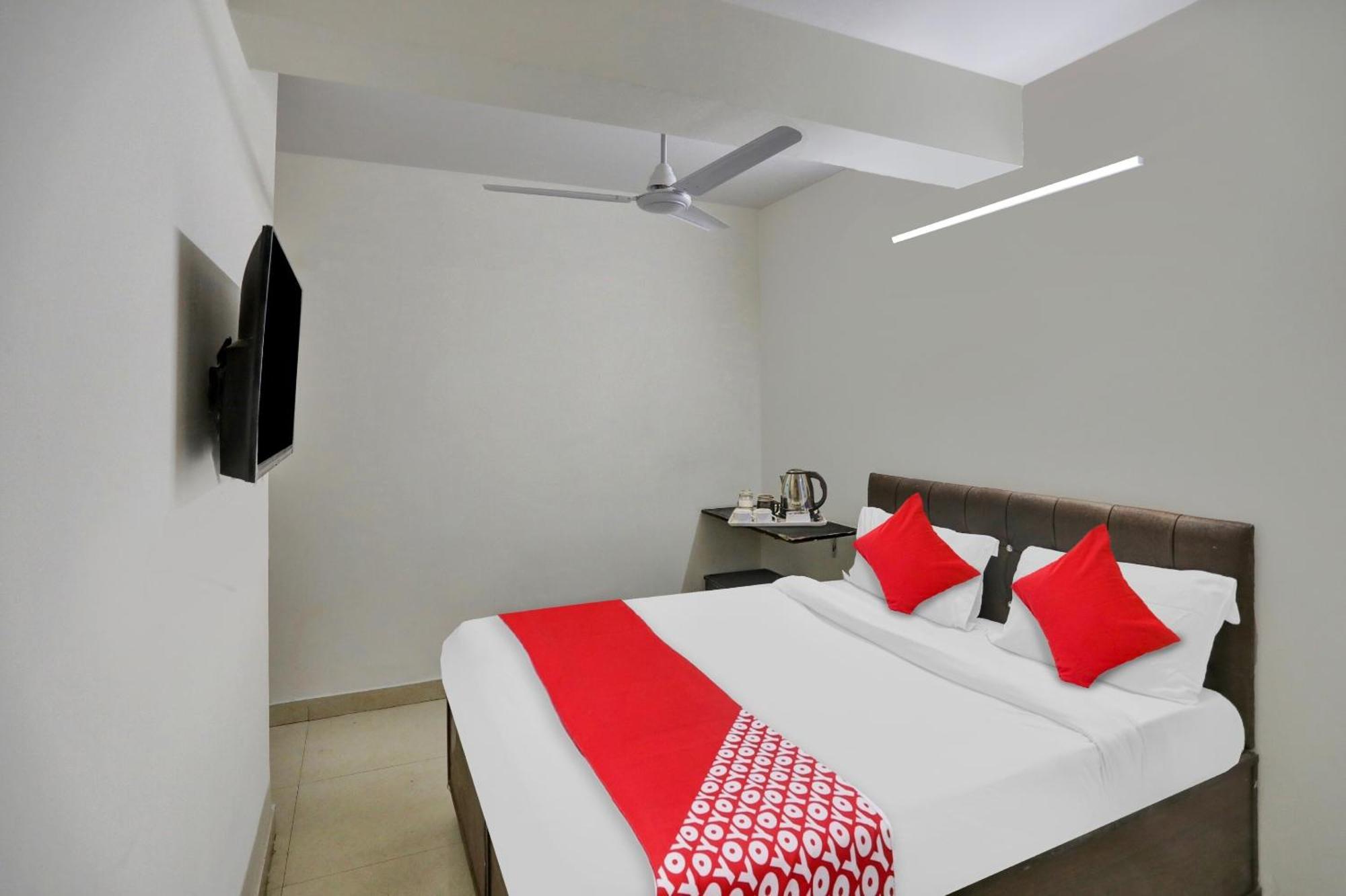 Hotel O Kalkaji Delhi Neu-Delhi Exterior foto