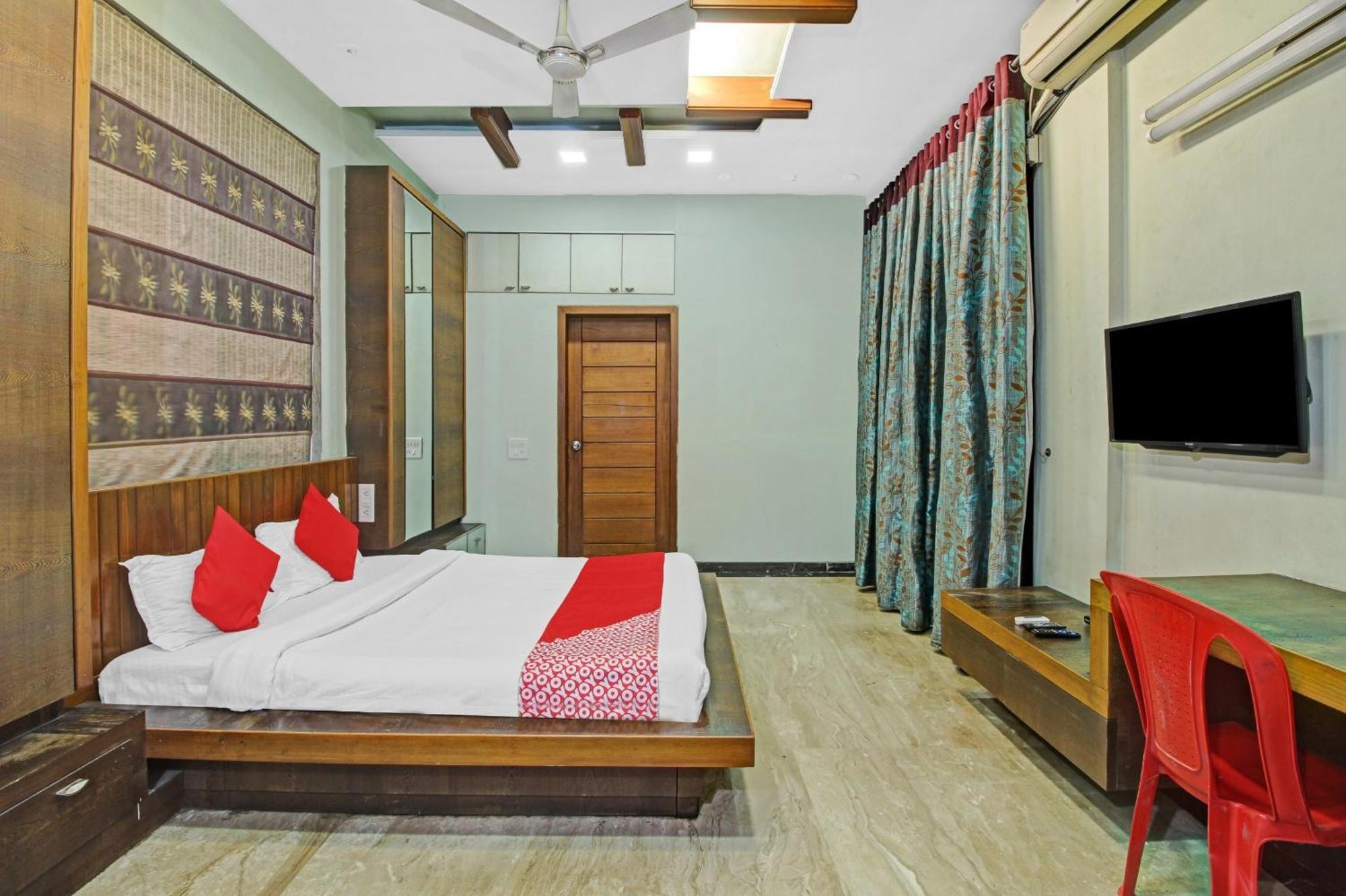 Hotel O Kalkaji Delhi Neu-Delhi Exterior foto